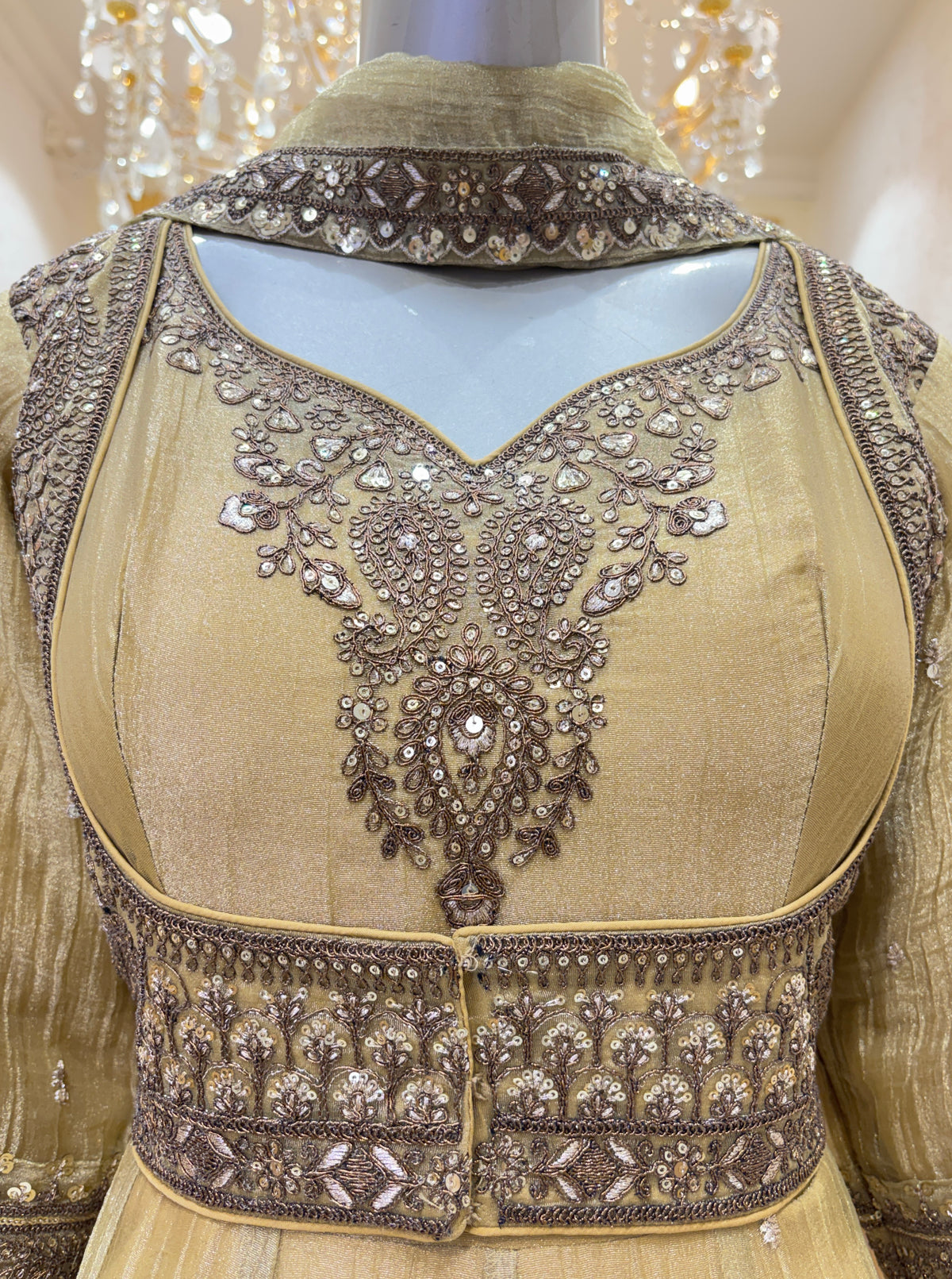 Jashnara Anarkali Set