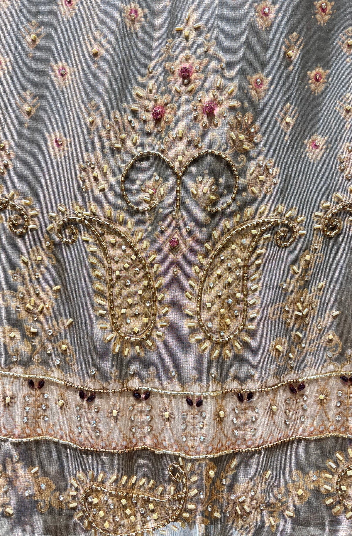 Kundanara Royale Suit