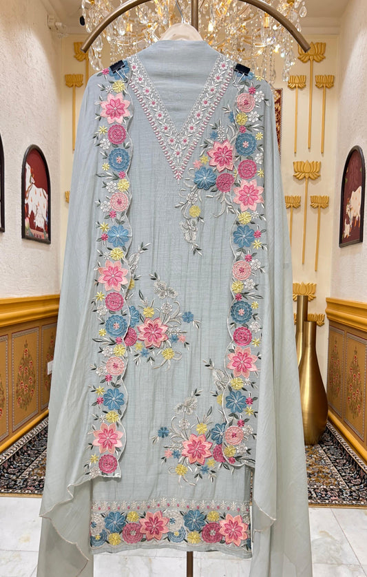 Nazneen Mul Naqsh Suit (Green)