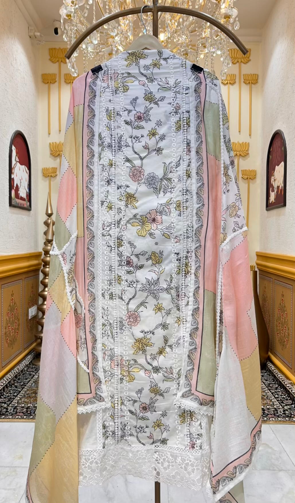 Cyrra Lace Print Suit