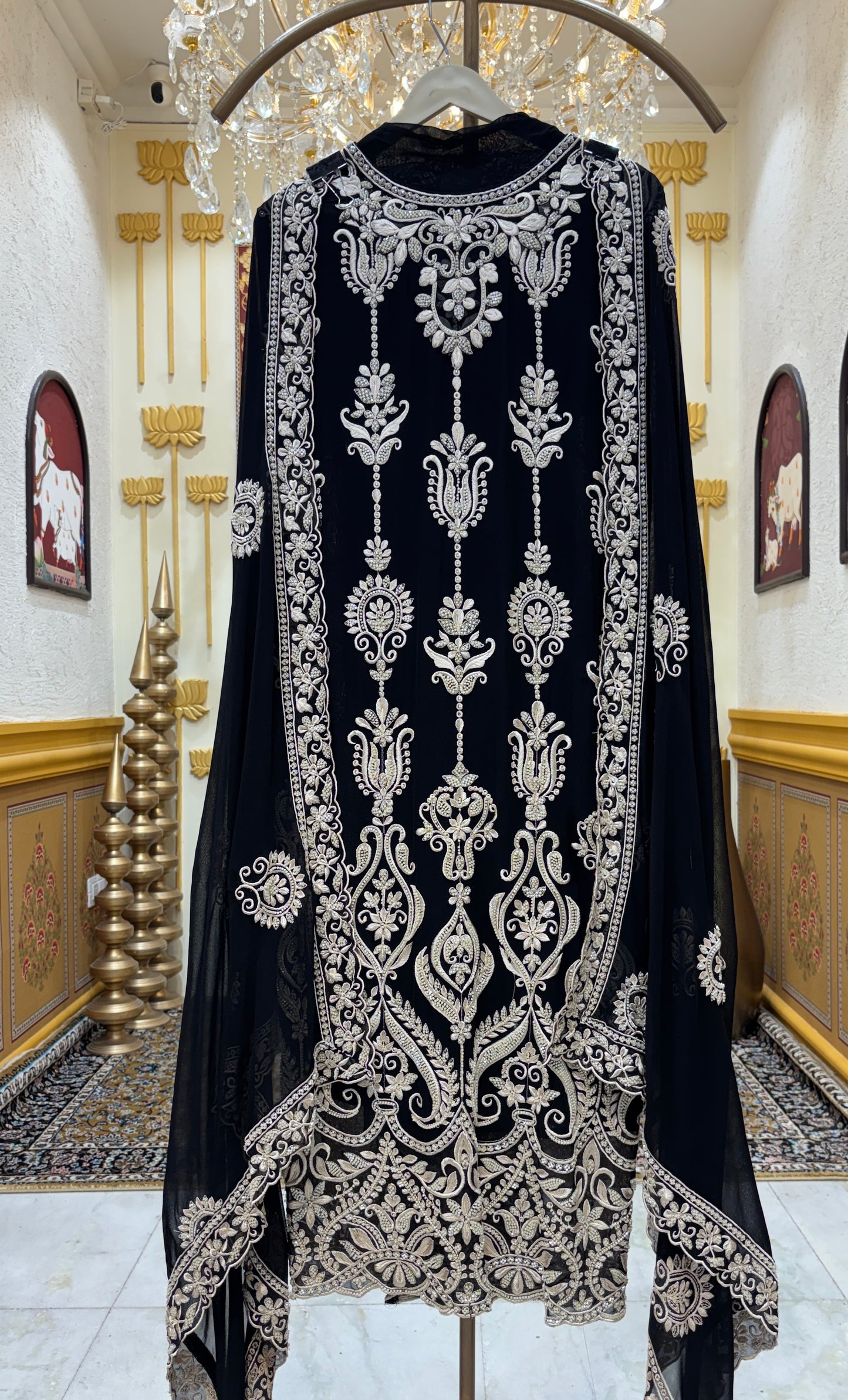 Noormahal Cutdana Georgette Suit