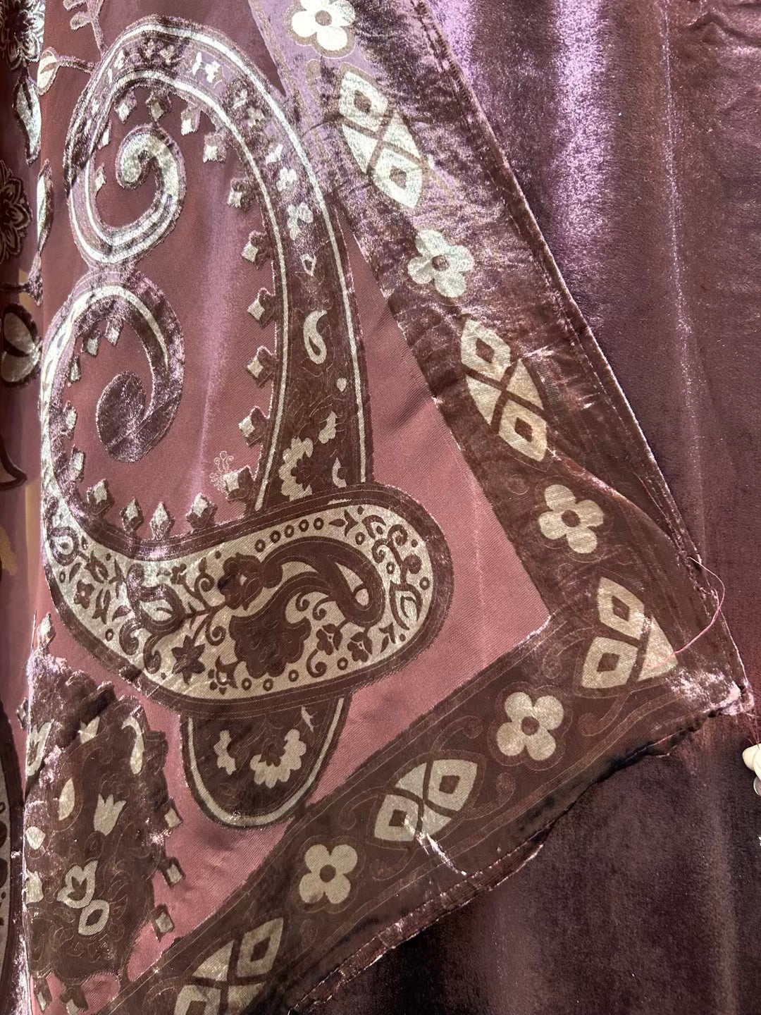 Zarveen Velvet Suit (Onion Pink)