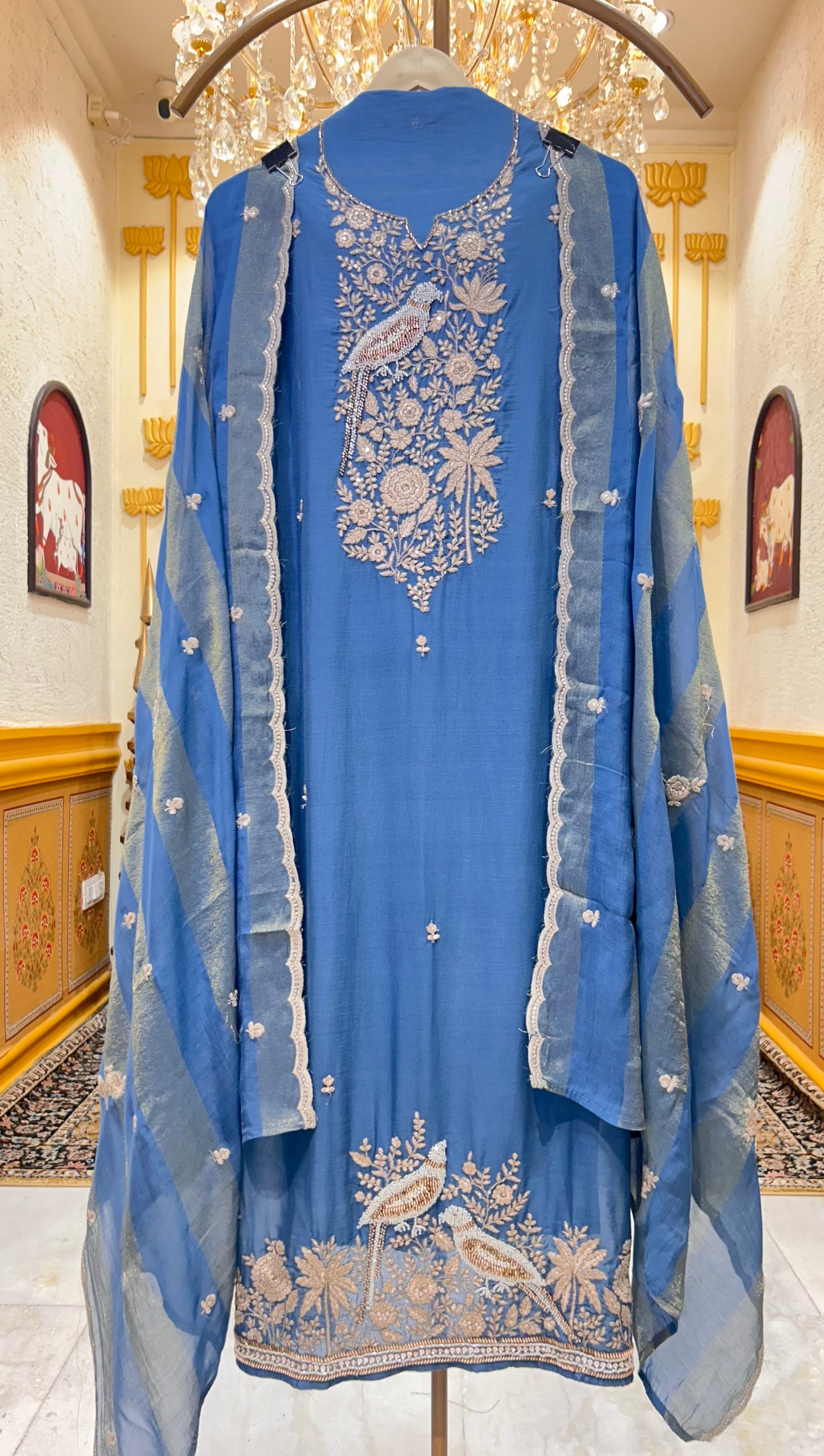 Vihana Mul Suit