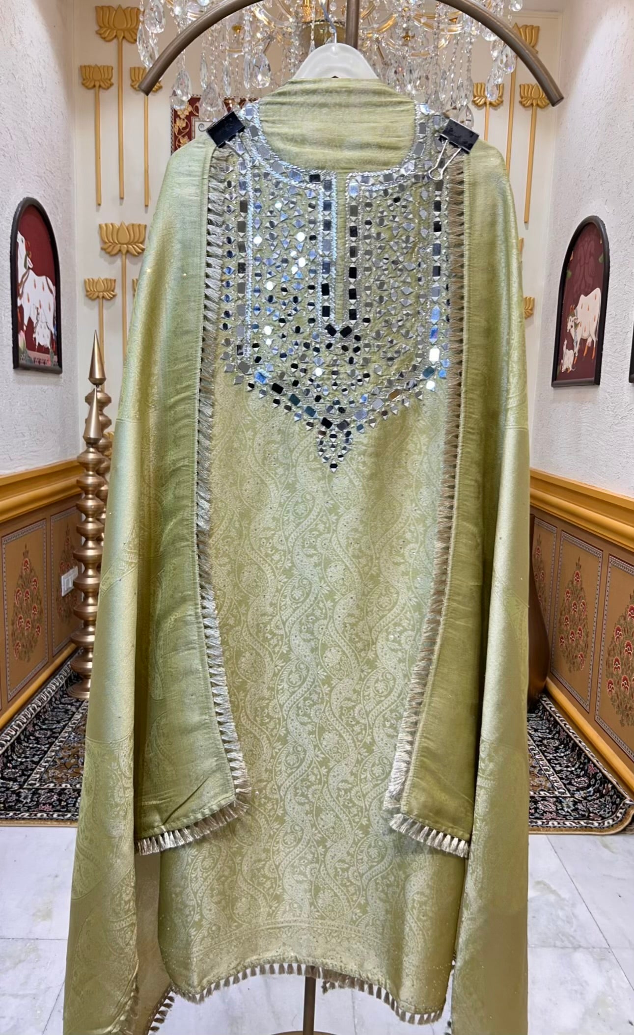 Riyara Kinari Élan Suit (Lime Green)