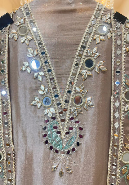 Gulraiza Banarasi Suit (Beige & Blue)