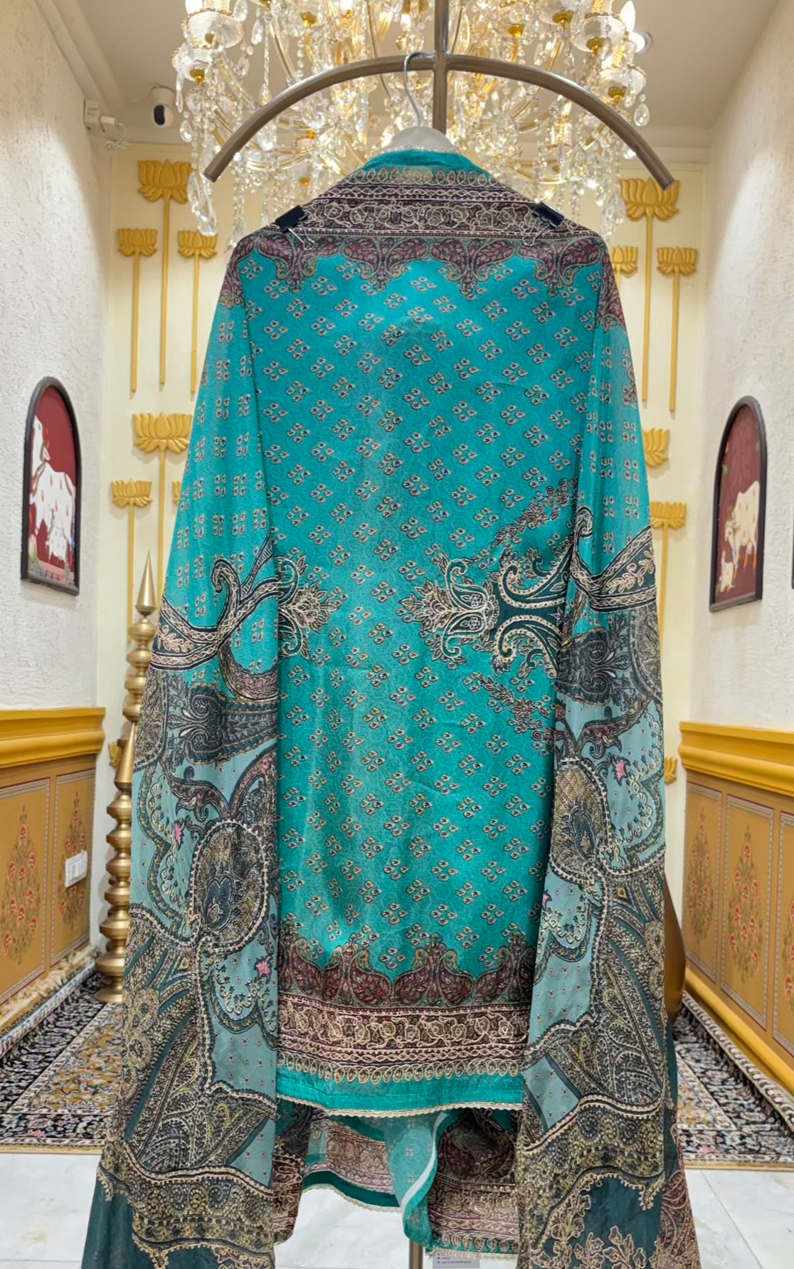 Vira Zari Crepe Suit