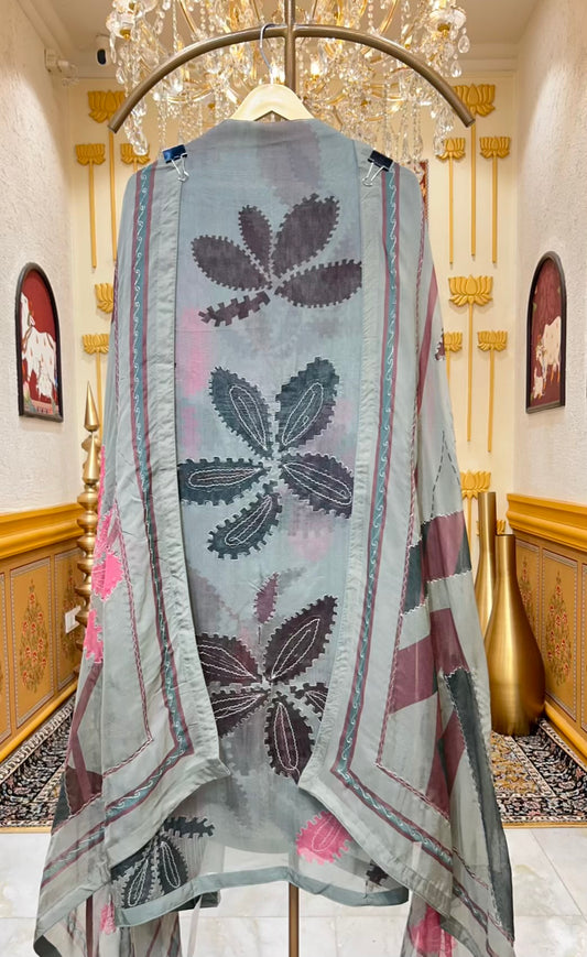 Zarika Organza Naqsh Suit (Pista Green)