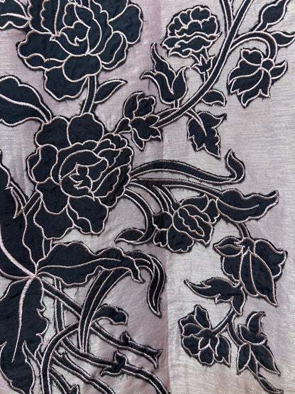 Shabhnami Appliqué Suit (Pink)