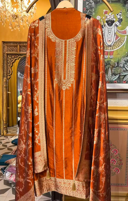 Chamaktar Banarasi Suit (Rust)