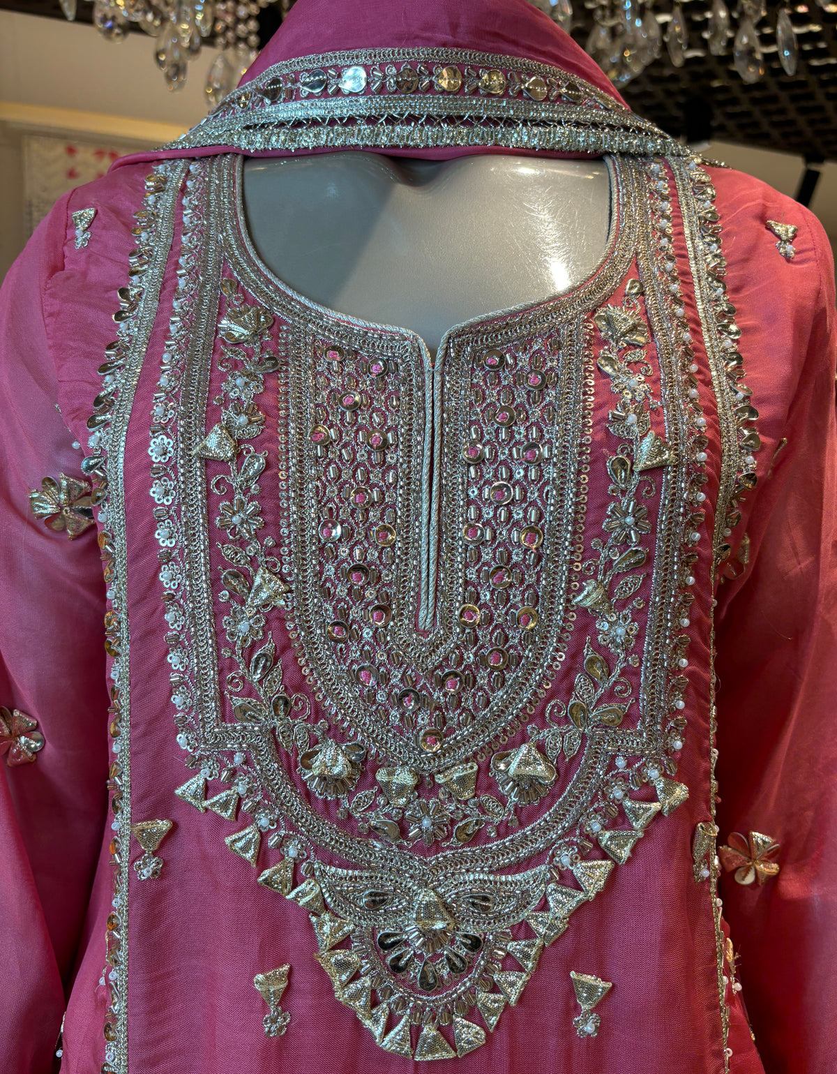 Adaa-e-Khaas Farshi Suit