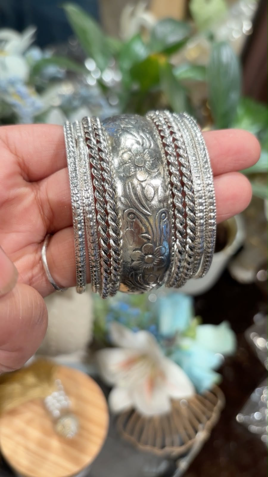 Rajvira Oxidised Bangle Set