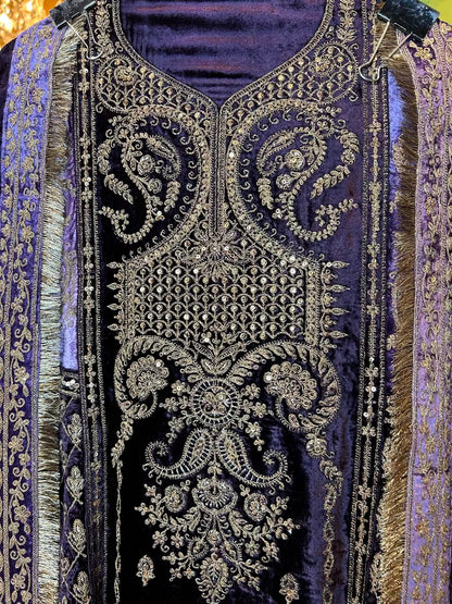 Zarfeen Velvet Suit