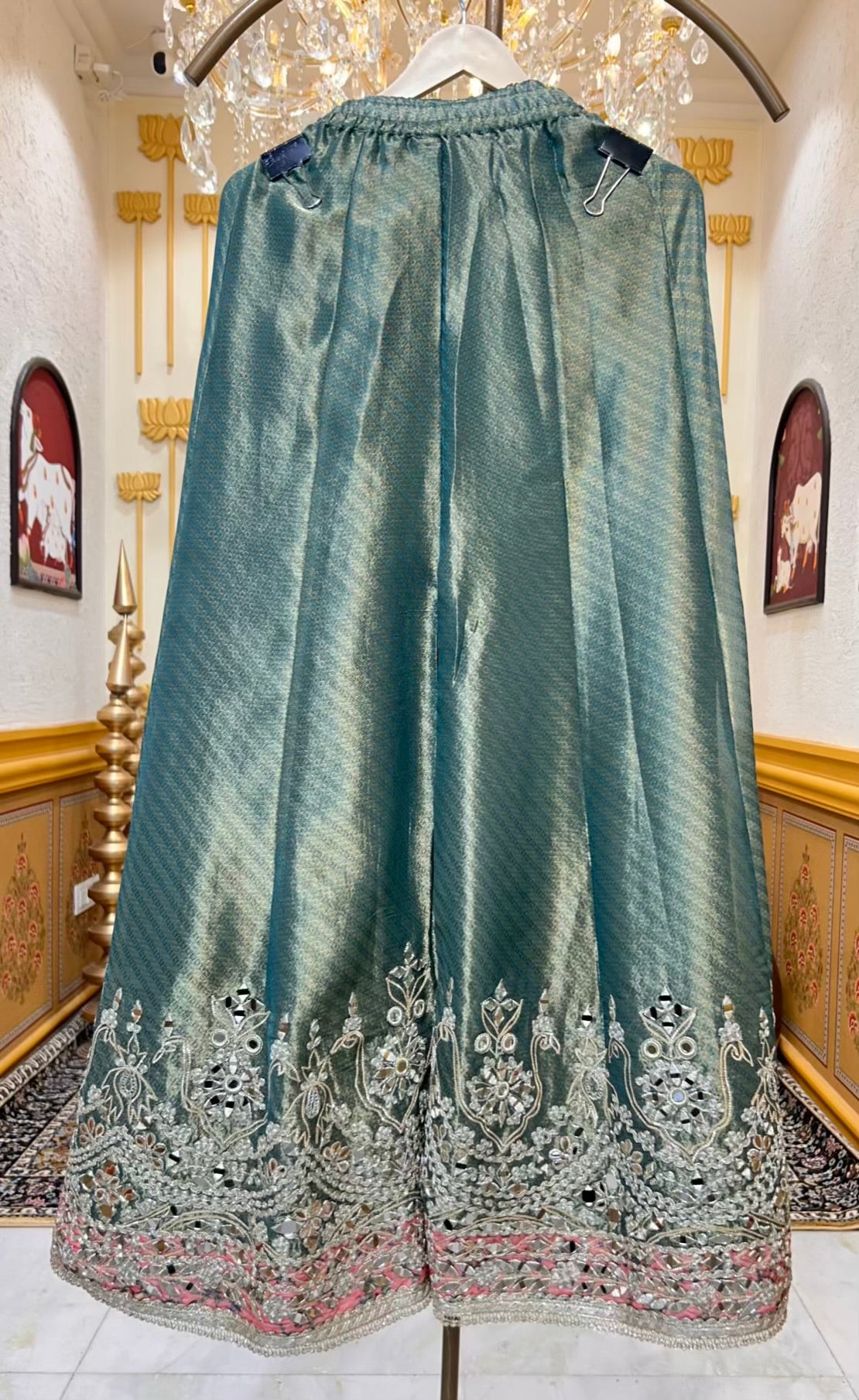 Afsara Aaina Leather Gharara Set (Green)