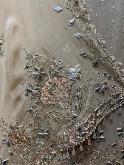 Zarmina Gota Dana Élan Suit (Ivory)