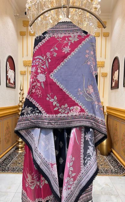 Ariyah Naqsh Silk Suit