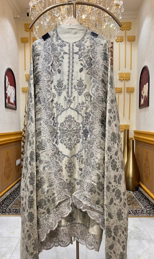 Zehraani Brocade Noor Suit (Black)