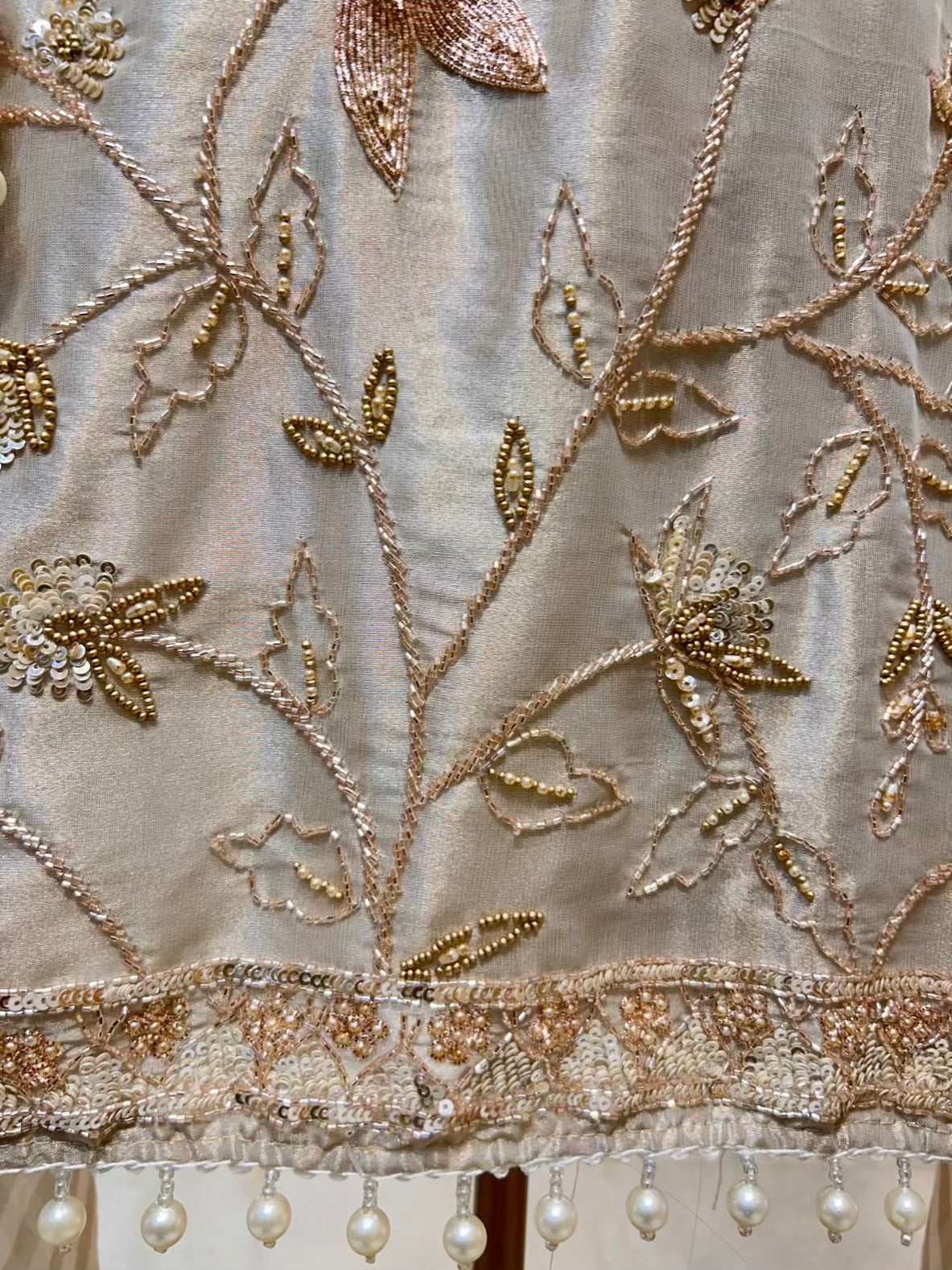 Nayara Karigari Élan Suit (Ivory)
