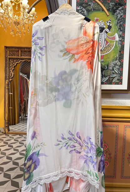 Aabroó-E-Pashm Suit (Ivory)