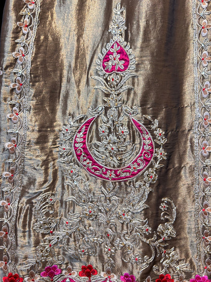 Hayat-e-Noor (Beige)