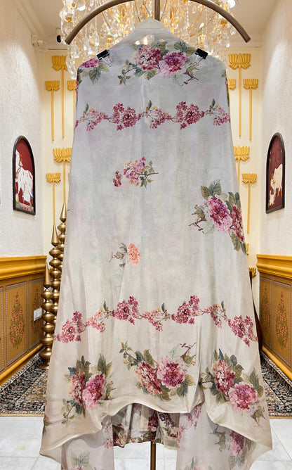 Pravaira Printed Suit
