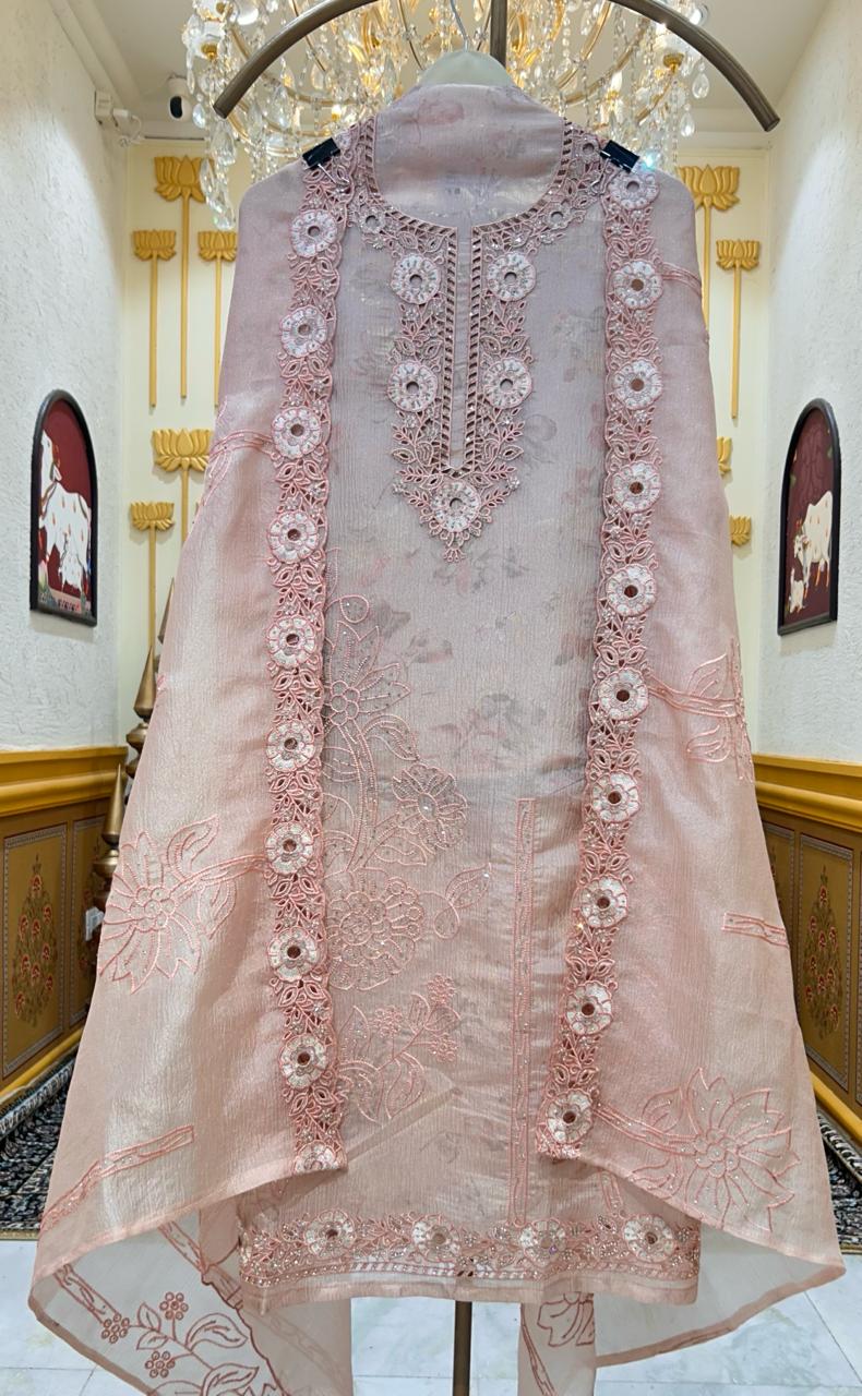 Noorzaar Crush Tissue Suit