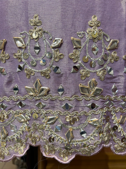Husn-e-Saaz (Lavender)