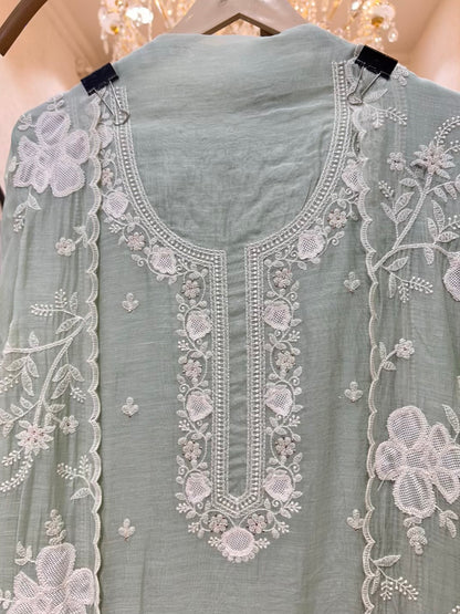 Liora Thread Veil Chanderi Sui