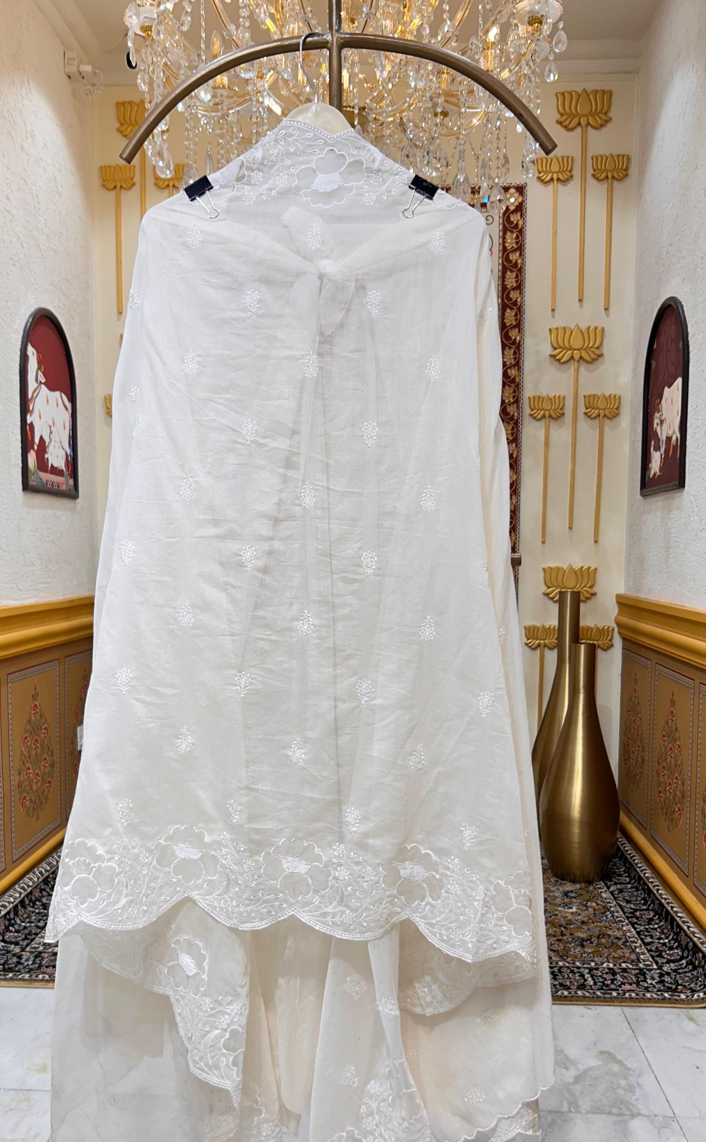 Elira Appliqué Loom Suit (Ivory 2)