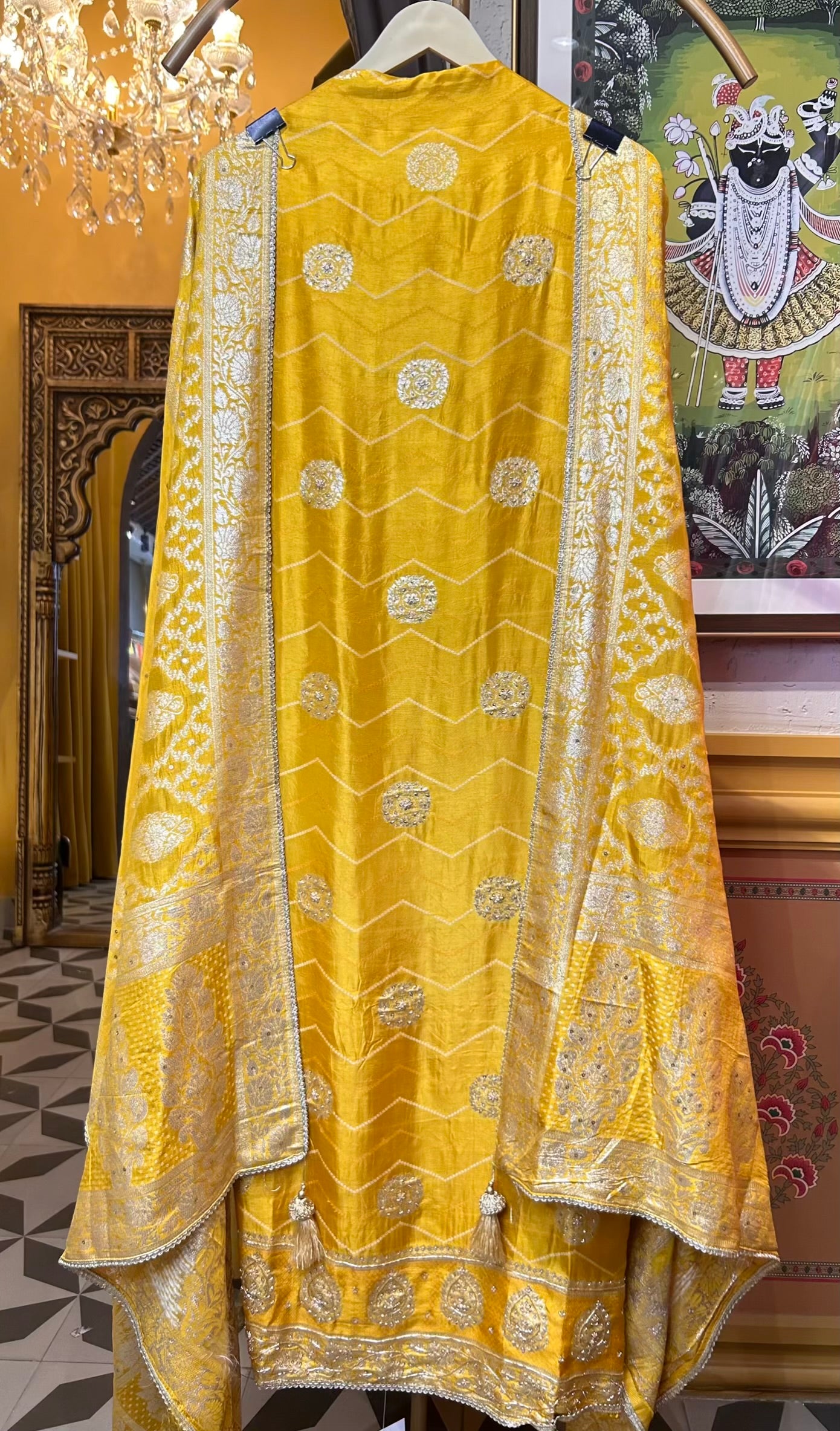 Noor-e-Jhilkar (Yellow)