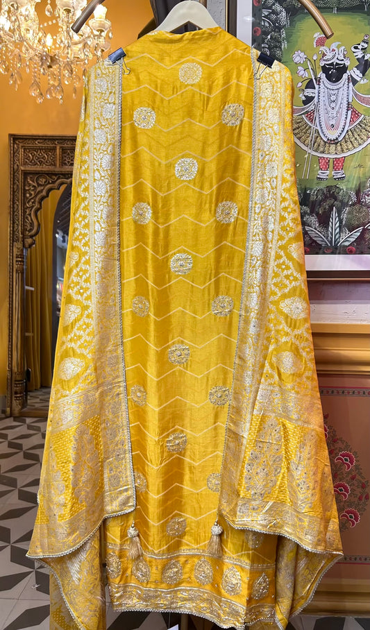 Noor-e-Jhilkar (Yellow)