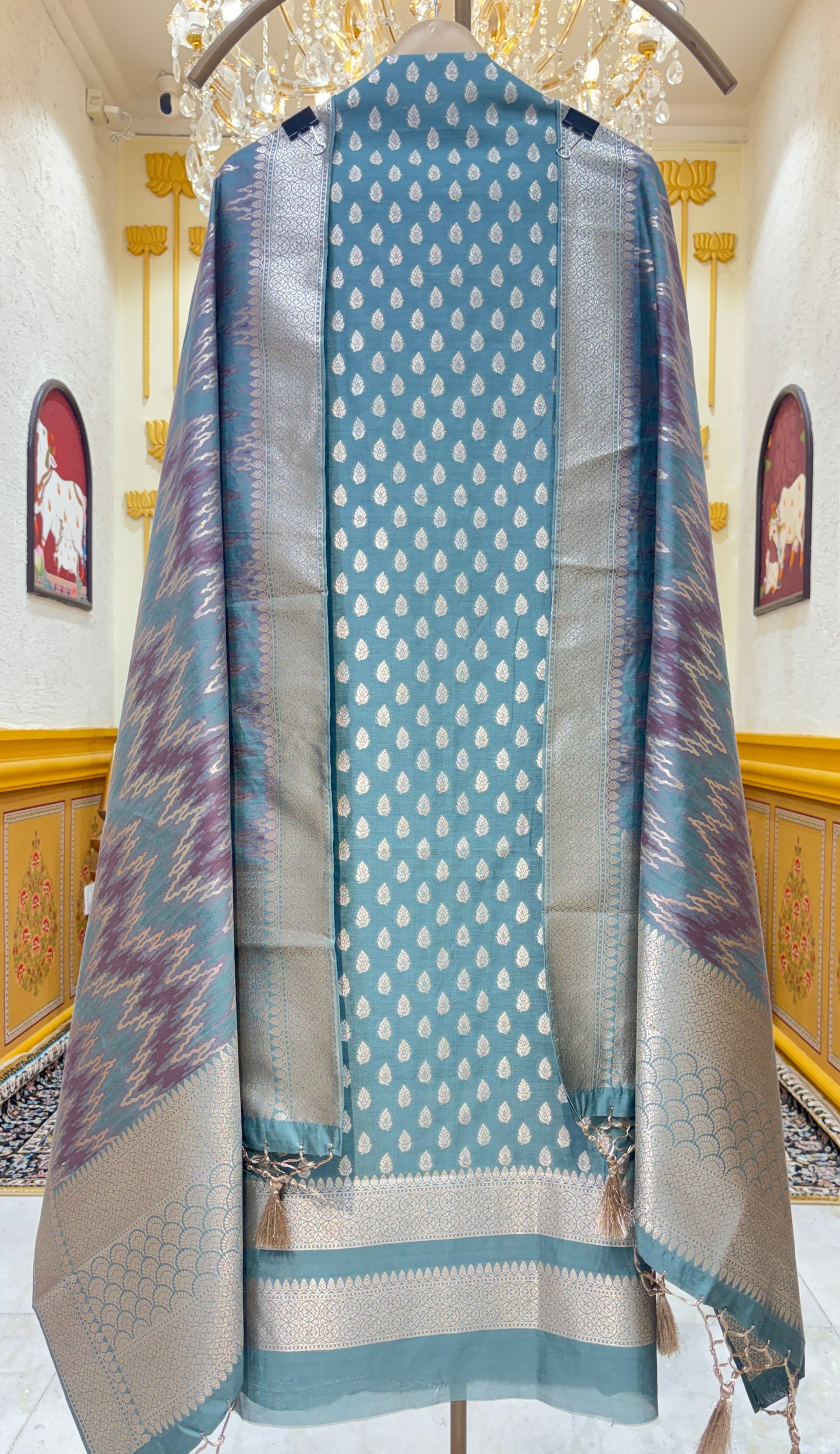 Mehraani Banarasi Suit