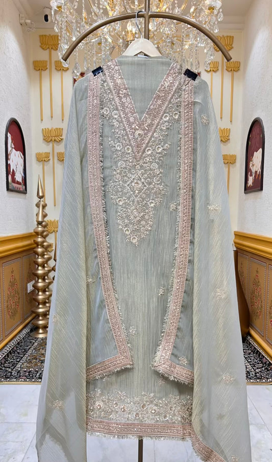 Zarifa Kinari Veil Suit (Ivory)