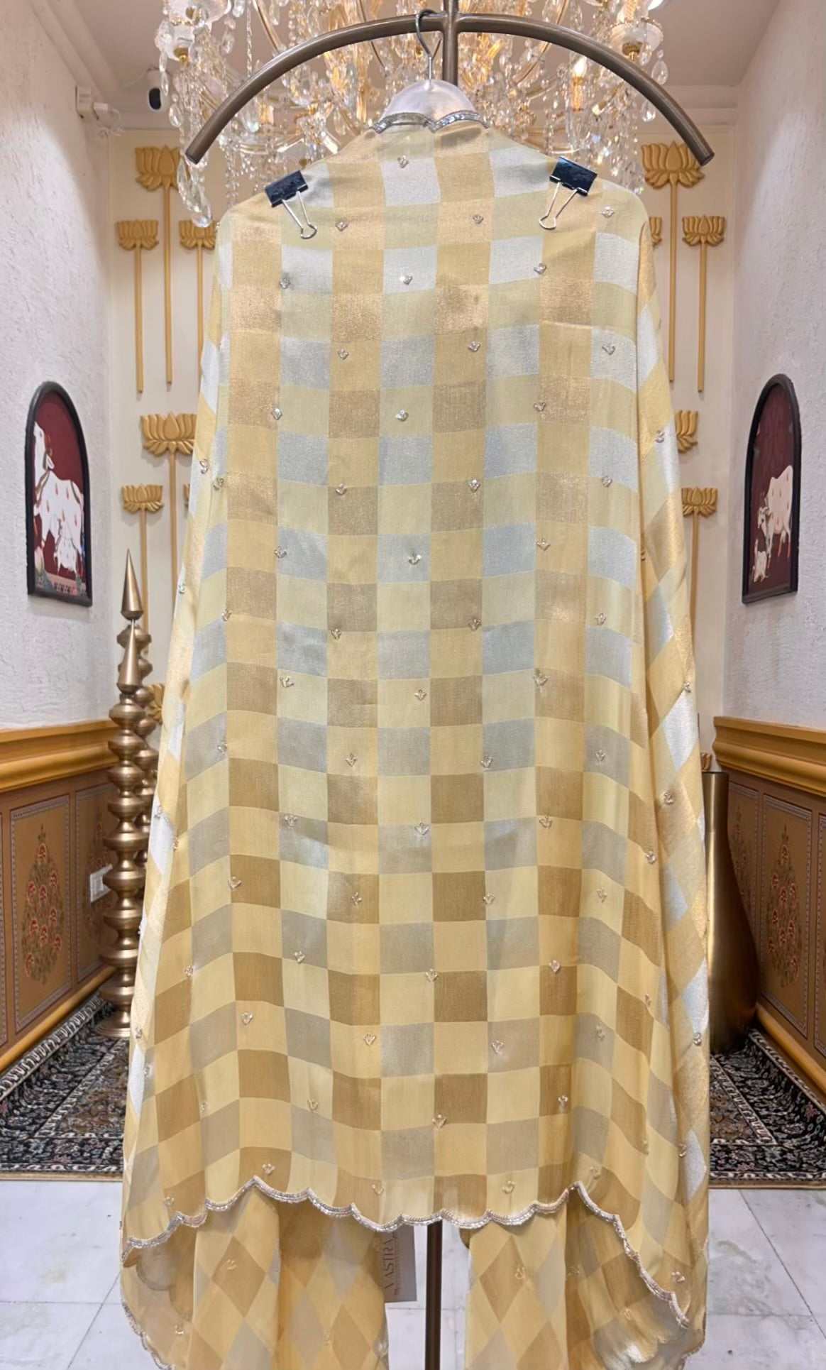 Zehraani Sequin Naqsh Suit (Yellow)