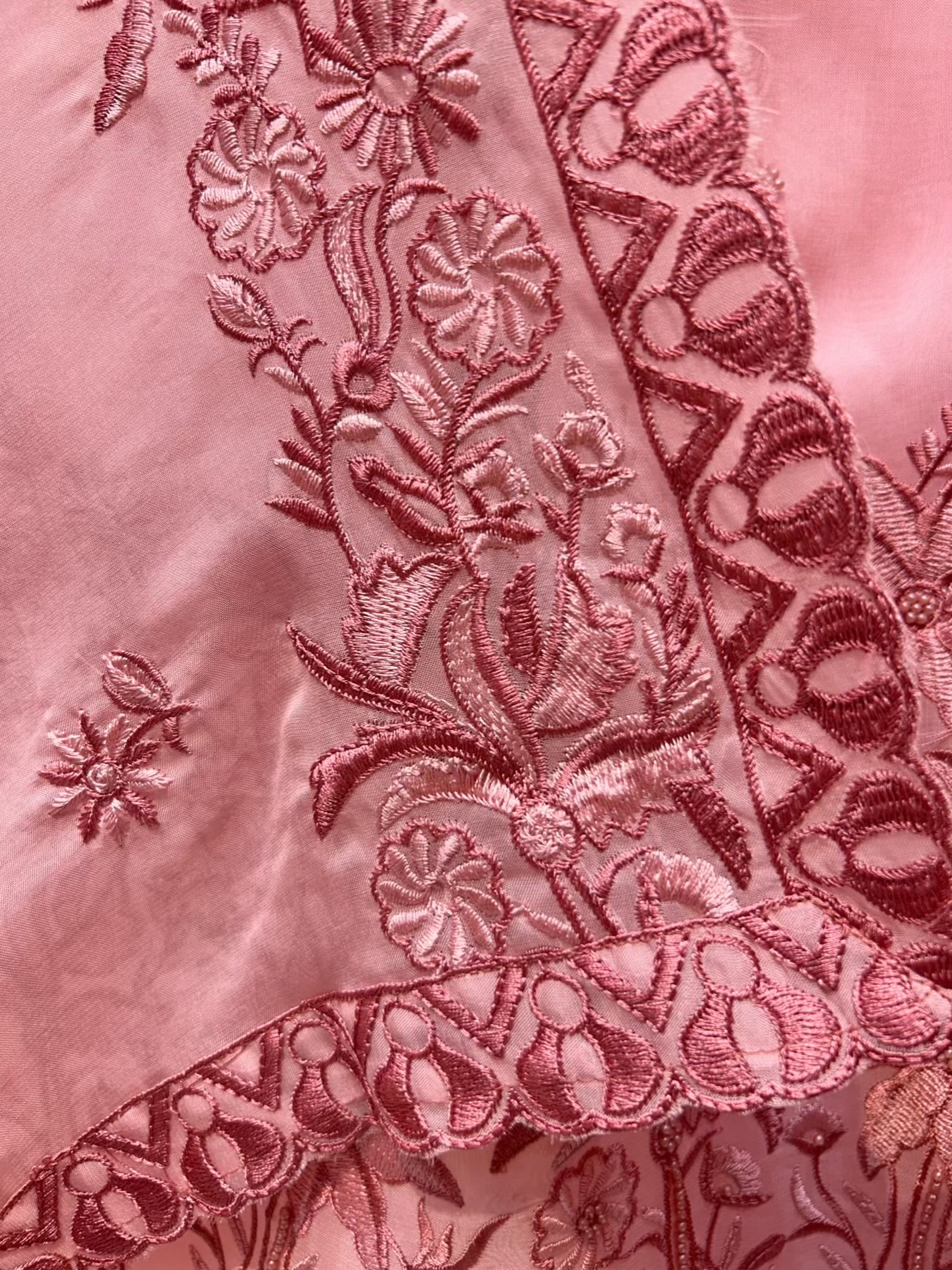 Aevora Pearlthread Organza Suit