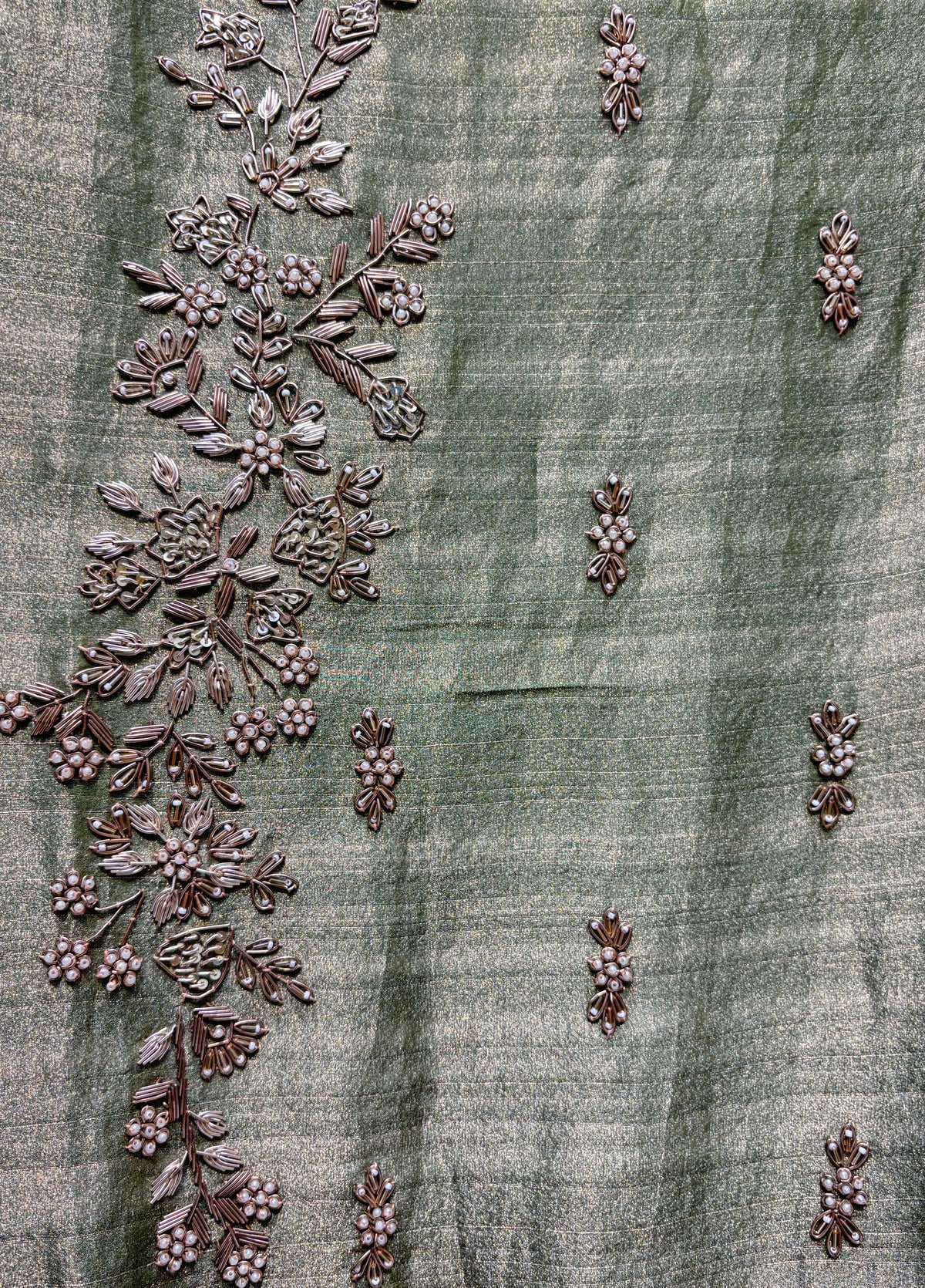 Banarsiya Royale Suit