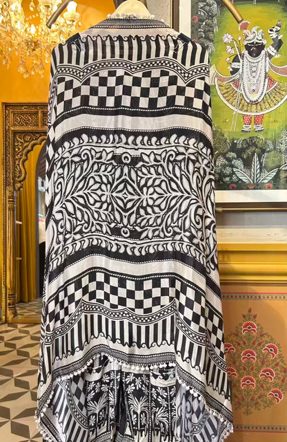 Sajawat Crêpe Suit (Black)