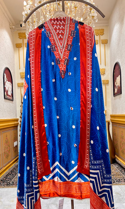 Naeyra Gajji Suit