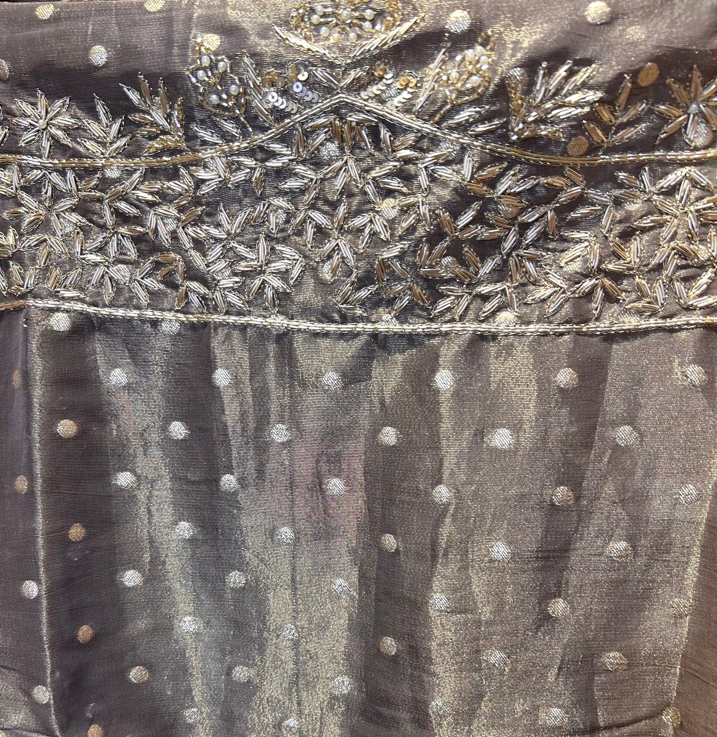 Zevar-e-Noor (Beige)