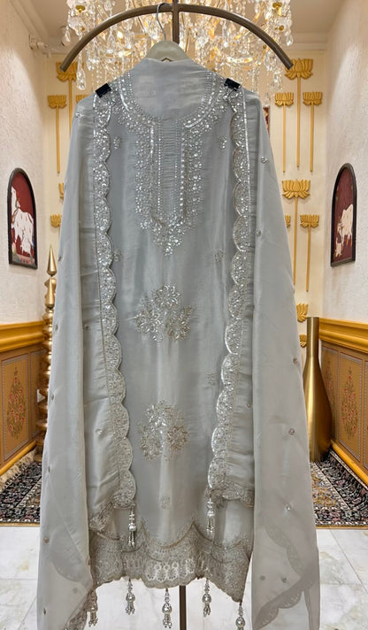 Zaymira Karigari Suit