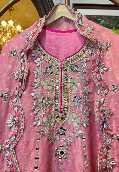 Solévienne Étoile Anarkali Set
