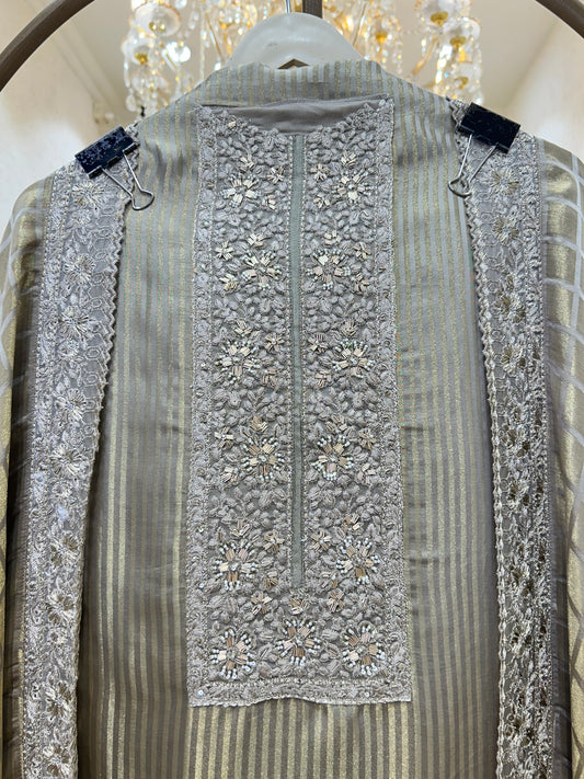 Oorja Banarasi Suit