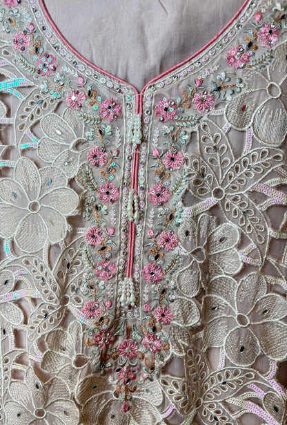 Taraash – The Mirror Muse Suit
