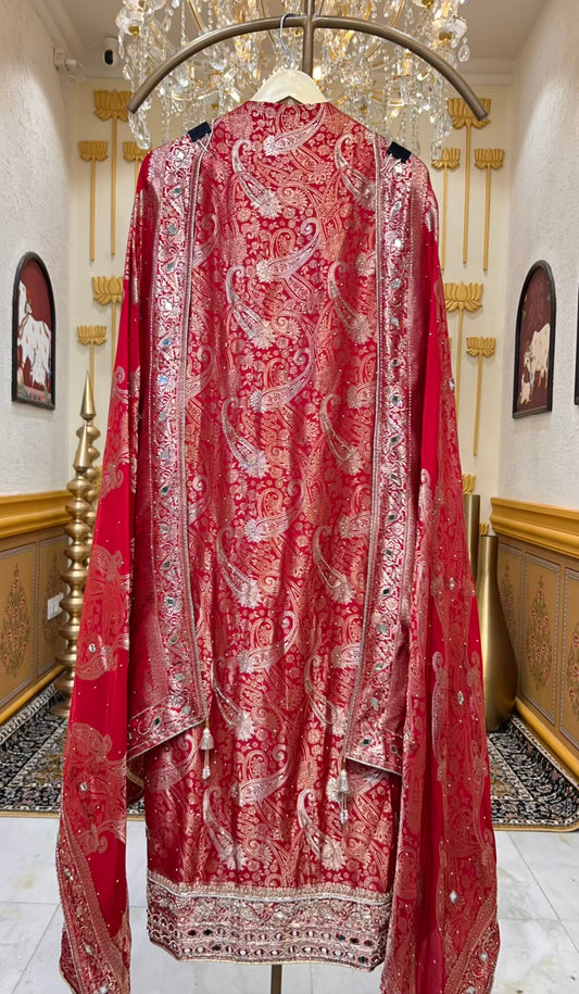 Zayraani Moti Aaina Suit (Red)