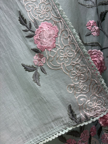 Noorza Thread Chanderi Suit