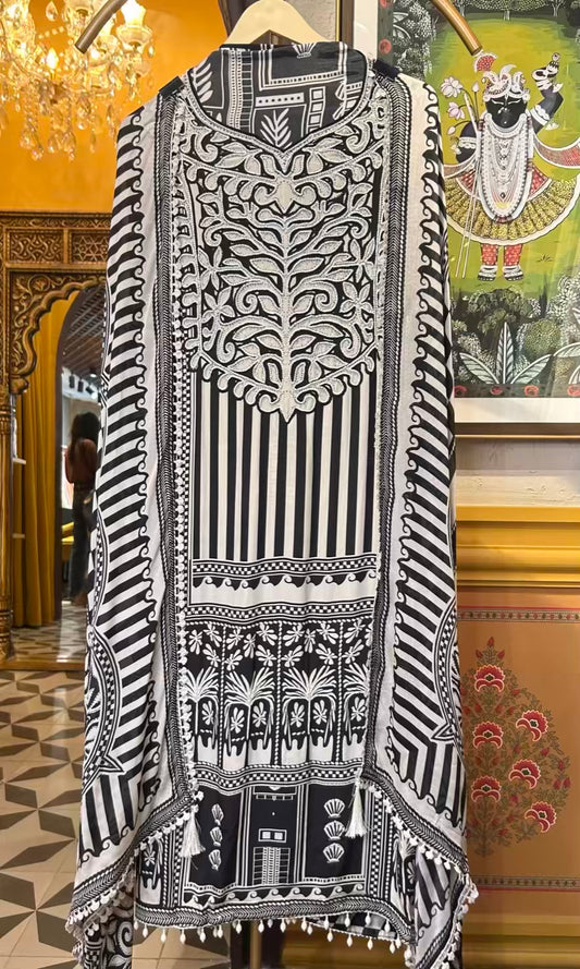 Sajawat Crêpe Suit (Black)
