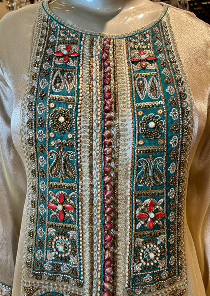 Noorza Pakistani Choga Set