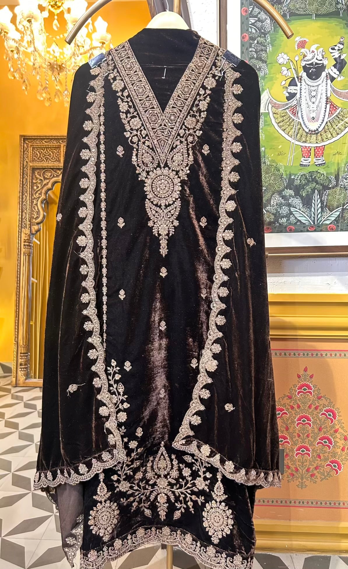 Rimvaar Velvet Suit (Coffee)