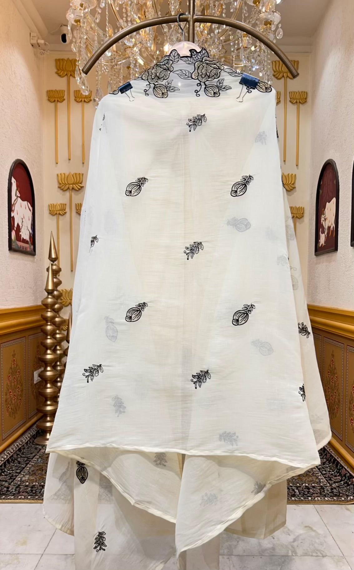 Aariza Leather Naqsh Suit