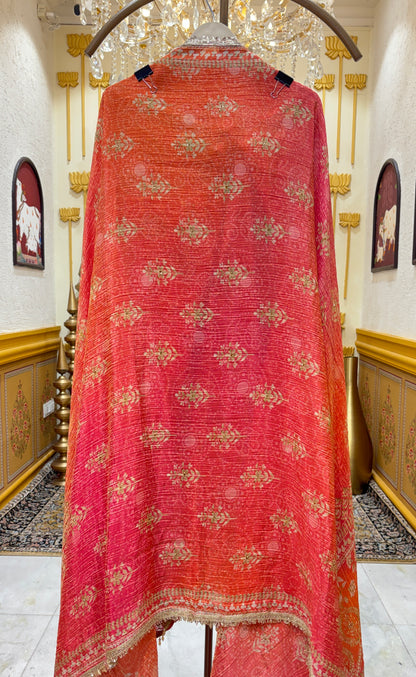 Noor Tissé Suit