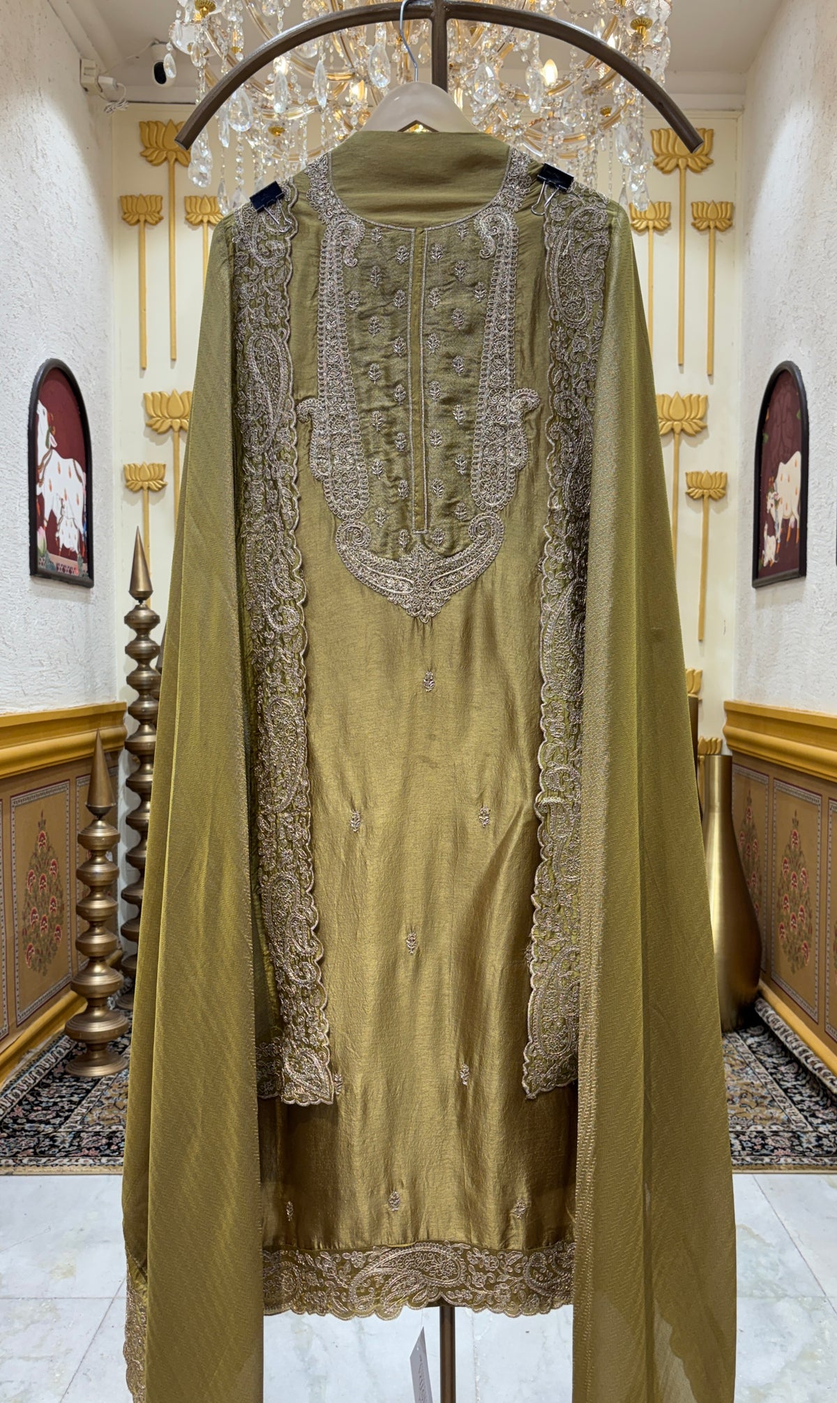 Ishq-e-Gul Silk Suit